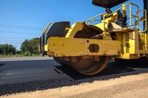 Why Choose Us For All Your Driveway Paving Needs in Perry, MI?